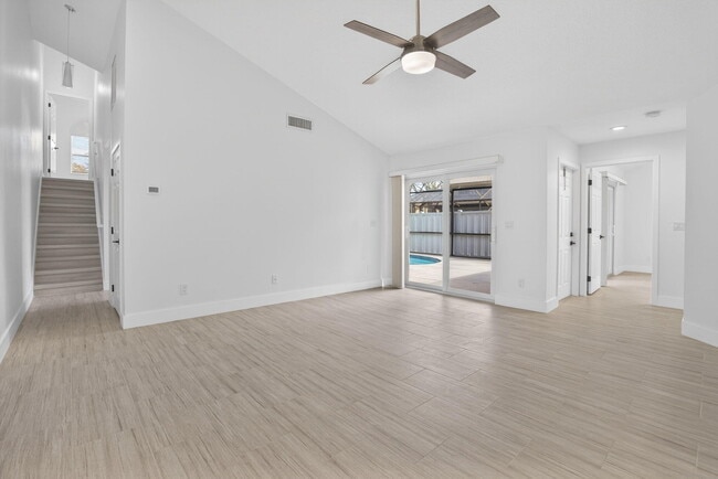 Building Photo - 5230 Woodruff Ln