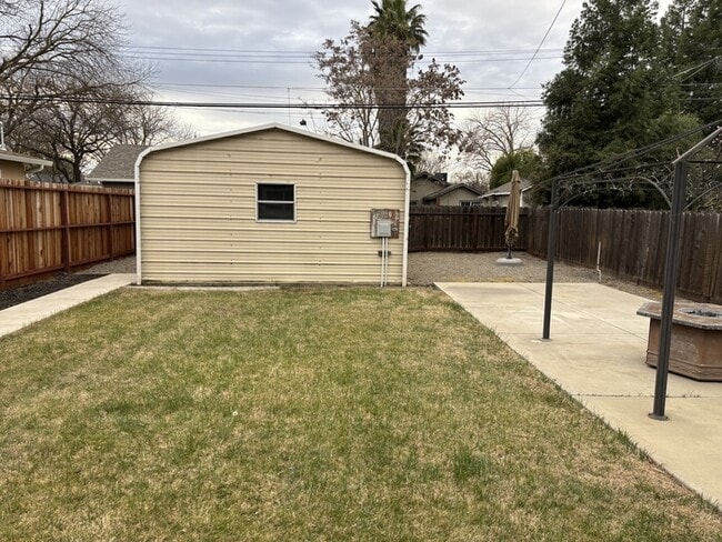 Building Photo - Adorable 2-bedroom, 1-bath cozy home in the heart of Modesto