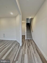 Building Photo - 21 Morrison Dr