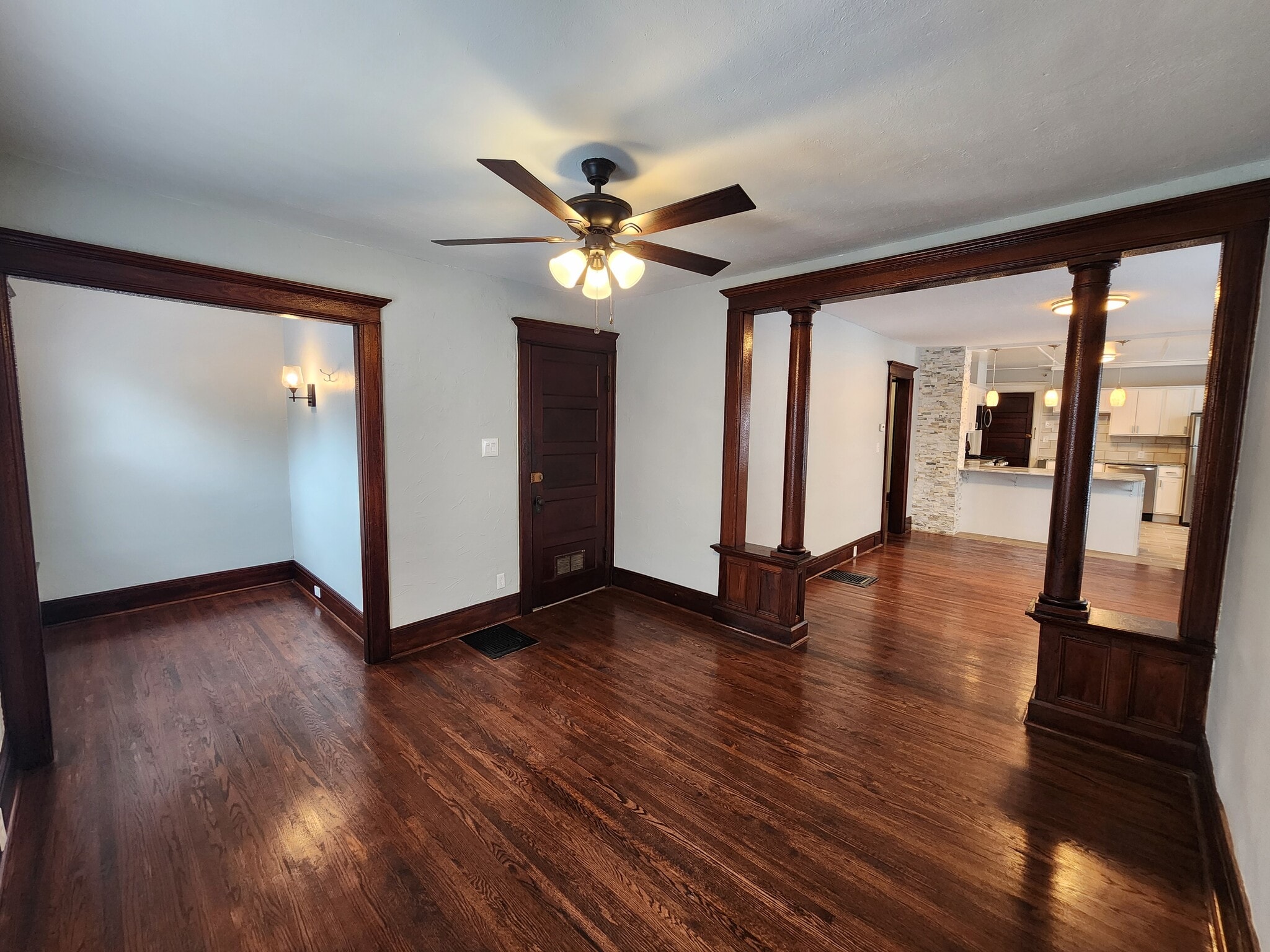 Building Photo - 260 Tennyson Ave