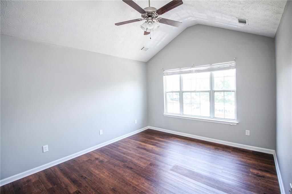 Building Photo - 6476 Portside Way