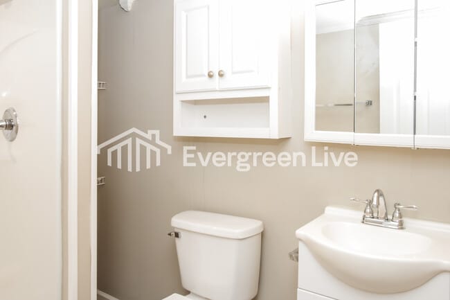 Building Photo - 3463 Darlene Cir NW