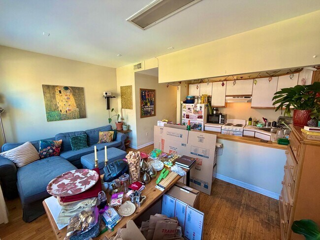 Building Photo - 0394 - Souliotis