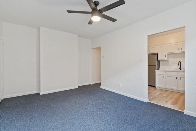 Building Photo - CHARMING & FULLY UPDATED 2 BED/1 BATH HOME IN HEART OF BEECHVIEW
