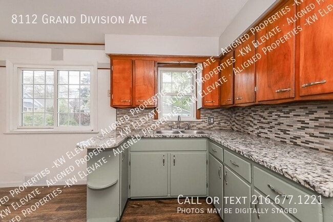 Building Photo - 8112 Grand Division Ave