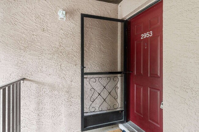 Building Photo - Freshly Updated 2BR Condo with Private Balcony, Community Pool, & In-Unit Laundry
