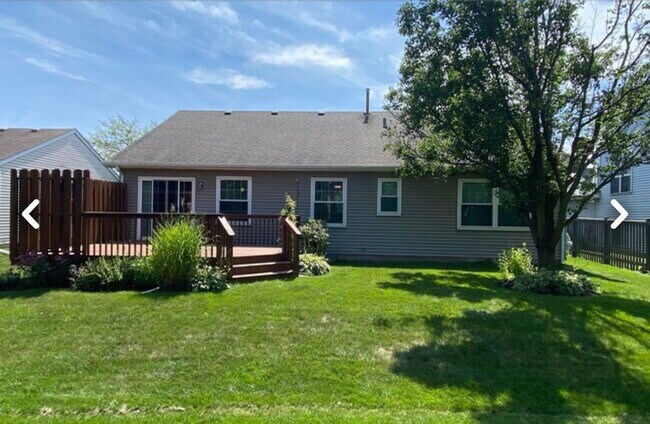 Building Photo - 5363 Danbury Cir