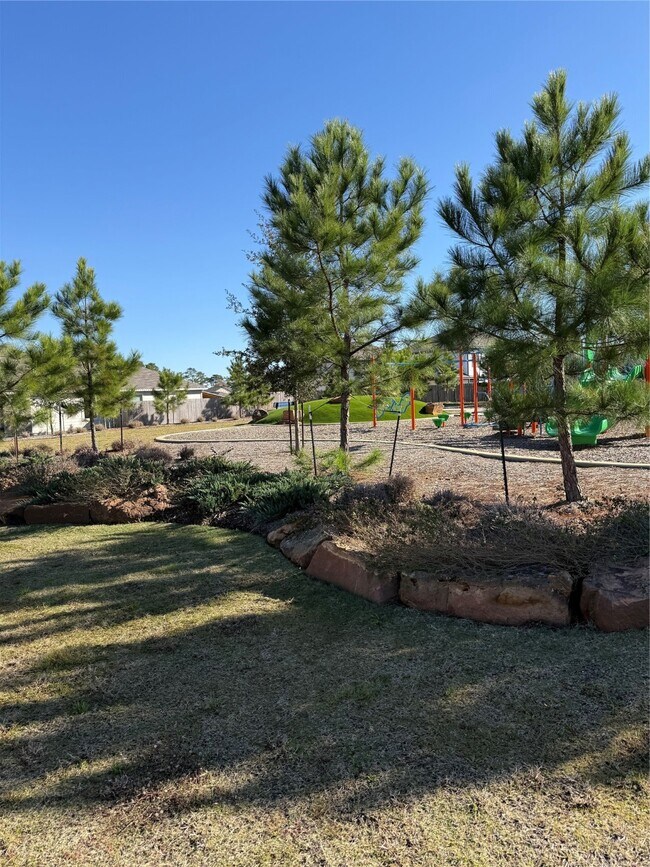 Building Photo - 14896 N Ascot Bnd Cir