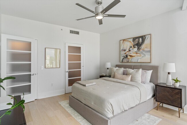 Building Photo - 333 Las Olas Way