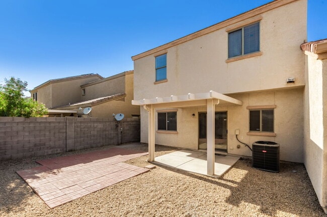 Building Photo - 7007 W Mercer Ln