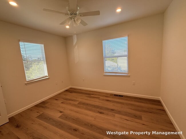 Building Photo - 1346 Skillman Ln