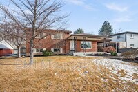 Building Photo - 7115 S 2155 E