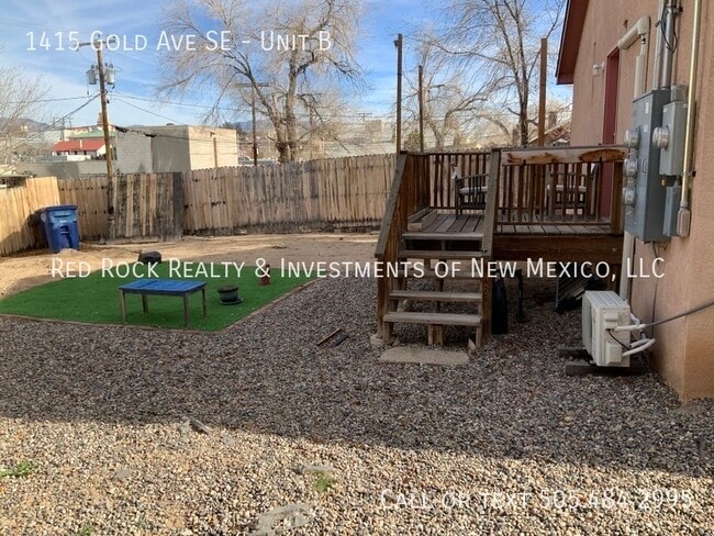 Building Photo - 1415 Gold Ave SE