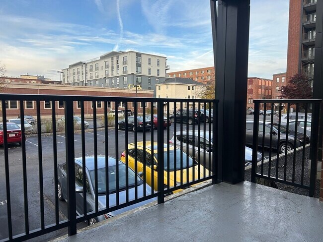 Building Photo - 60 Rantoul St