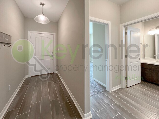 Building Photo - Beautiful Brand New  4bed/3 bath House in ...