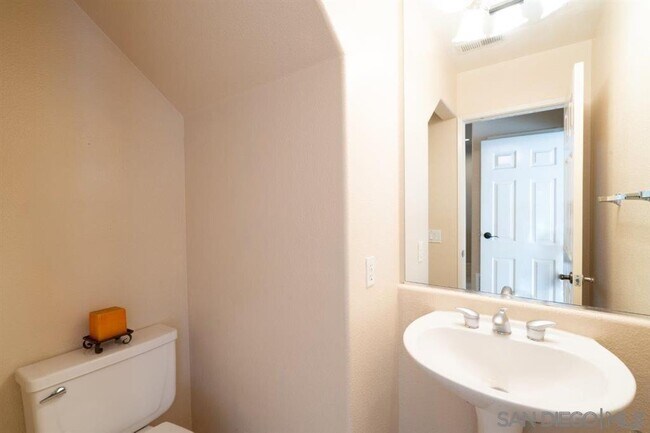 Building Photo - 3781 Ruette De Ville