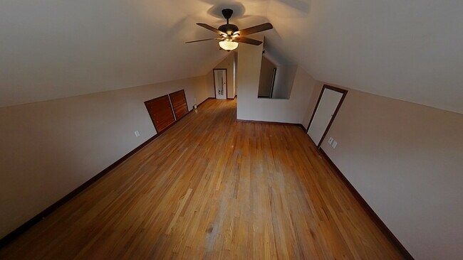 Building Photo - 2603 Rochester Rd