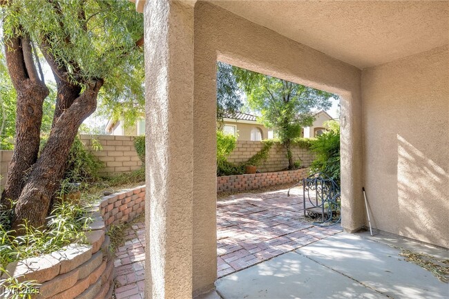 Building Photo - 11837 Luna Del Mar Ln