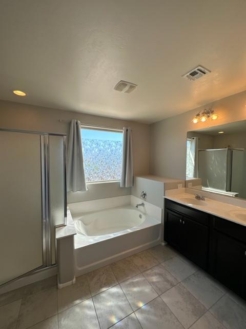 Building Photo - 9563 S Trapper Ridge Dr