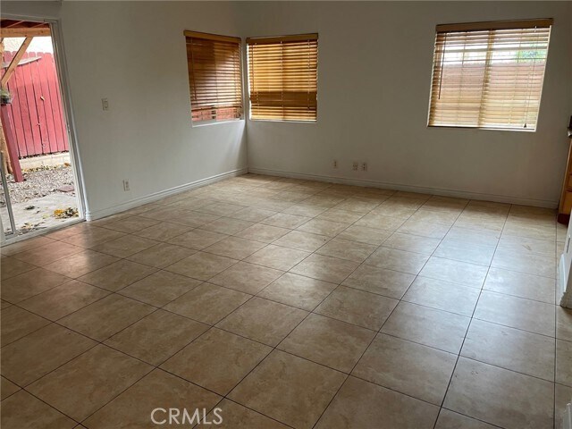 Building Photo - 8425 Burnet Ave