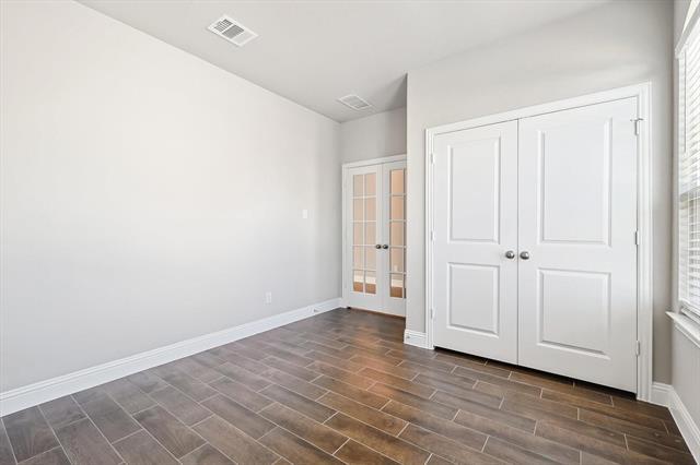 Building Photo - 405 Portina Dr