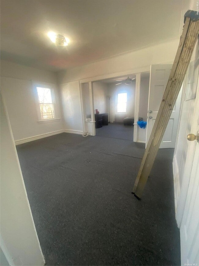 Building Photo - 93-02-93-74 74th Pl