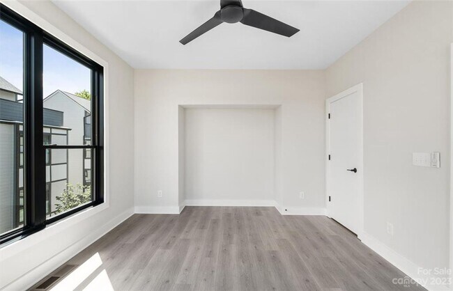 Building Photo - 4523 Radler Ct