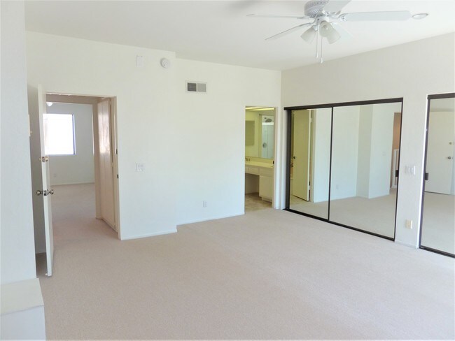 Master Bdrm - 4425 Alla Rd