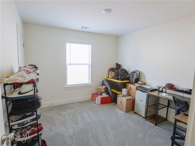 Building Photo - 7724 Baron Rd