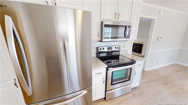 Building Photo - 2561 Lull Water Dr