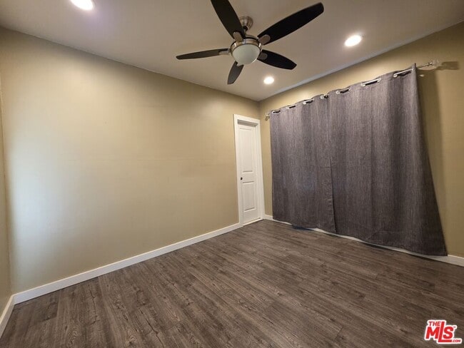 Building Photo - 375 N Avenue 52