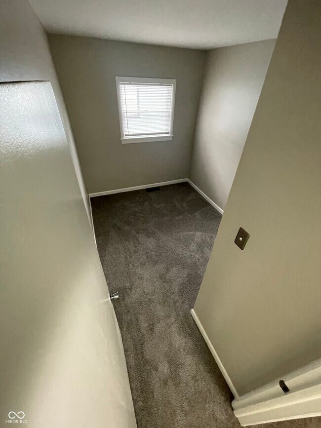 Building Photo - 3346 Hovey St