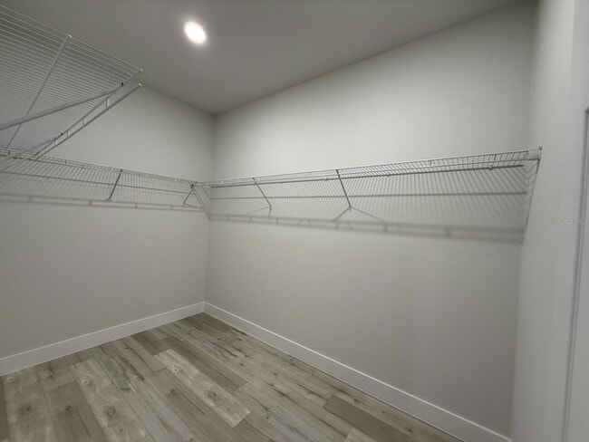 Building Photo - 228 W Brimson Pl