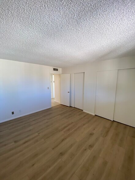 Building Photo - 3737 E Turney Ave