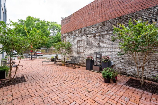 Building Photo - The Mattress Factory Lofts