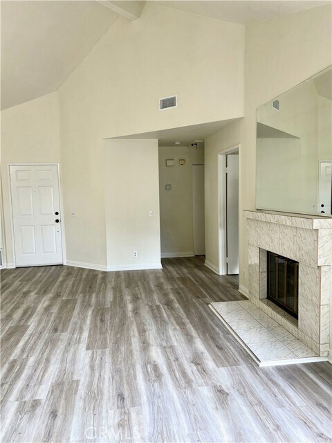 Building Photo - 24324 Val Verde Ct