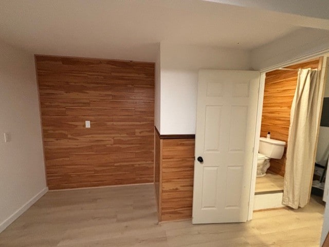 Building Photo - 528 W 7th St