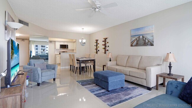 Building Photo - 3550 Galt Ocean Dr