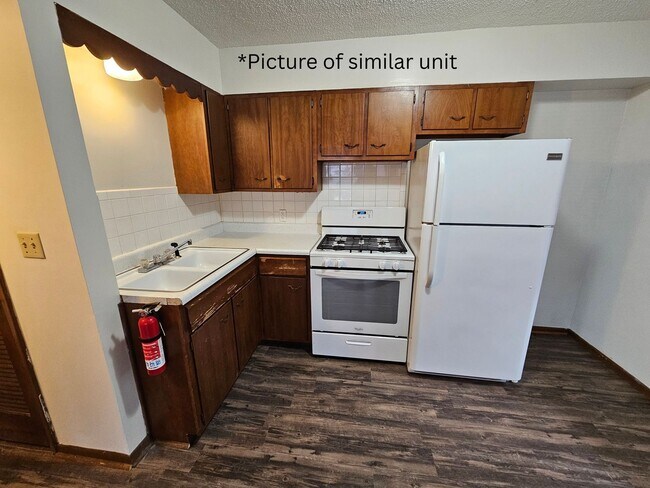 Building Photo - 1BR/1BA East Campus - Short Distance to Campus!!