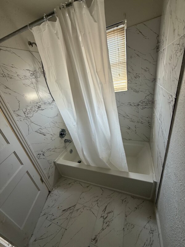 Building Photo - 1124 7th Ave N