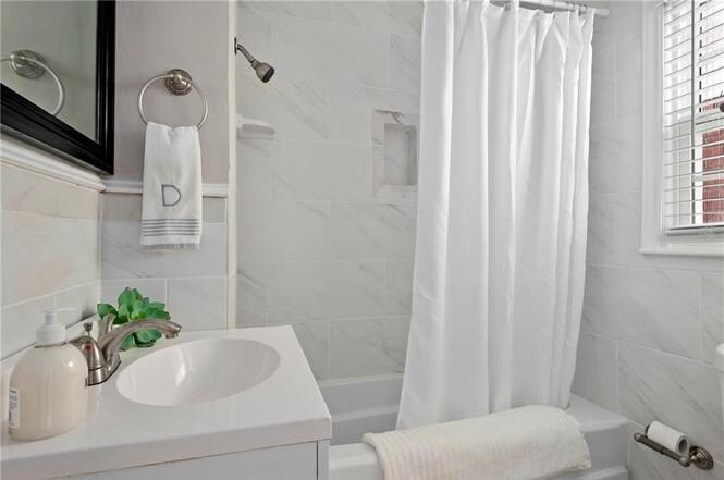 Building Photo - 2804 Dodson Dr