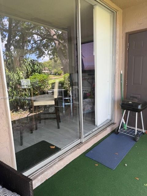 Building Photo - 1177 Sussex Dr