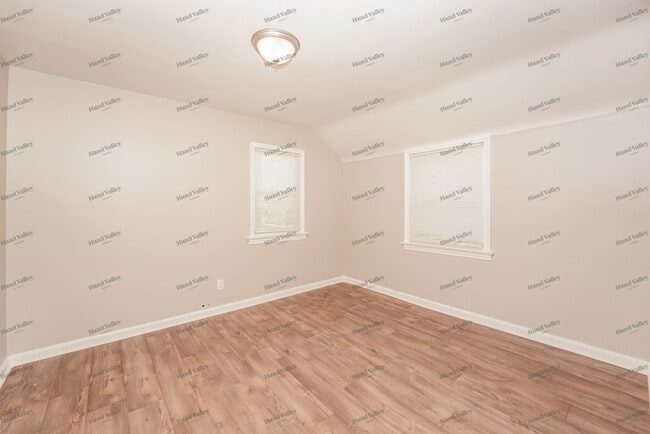 Building Photo - 12522 Crossburn Ave