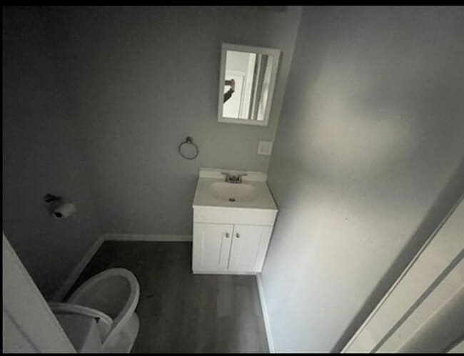 Building Photo - Renovated 4 Bedroom 2.5 bath house in Pott...