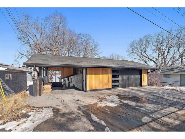 Building Photo - 4440 Denbigh Rd