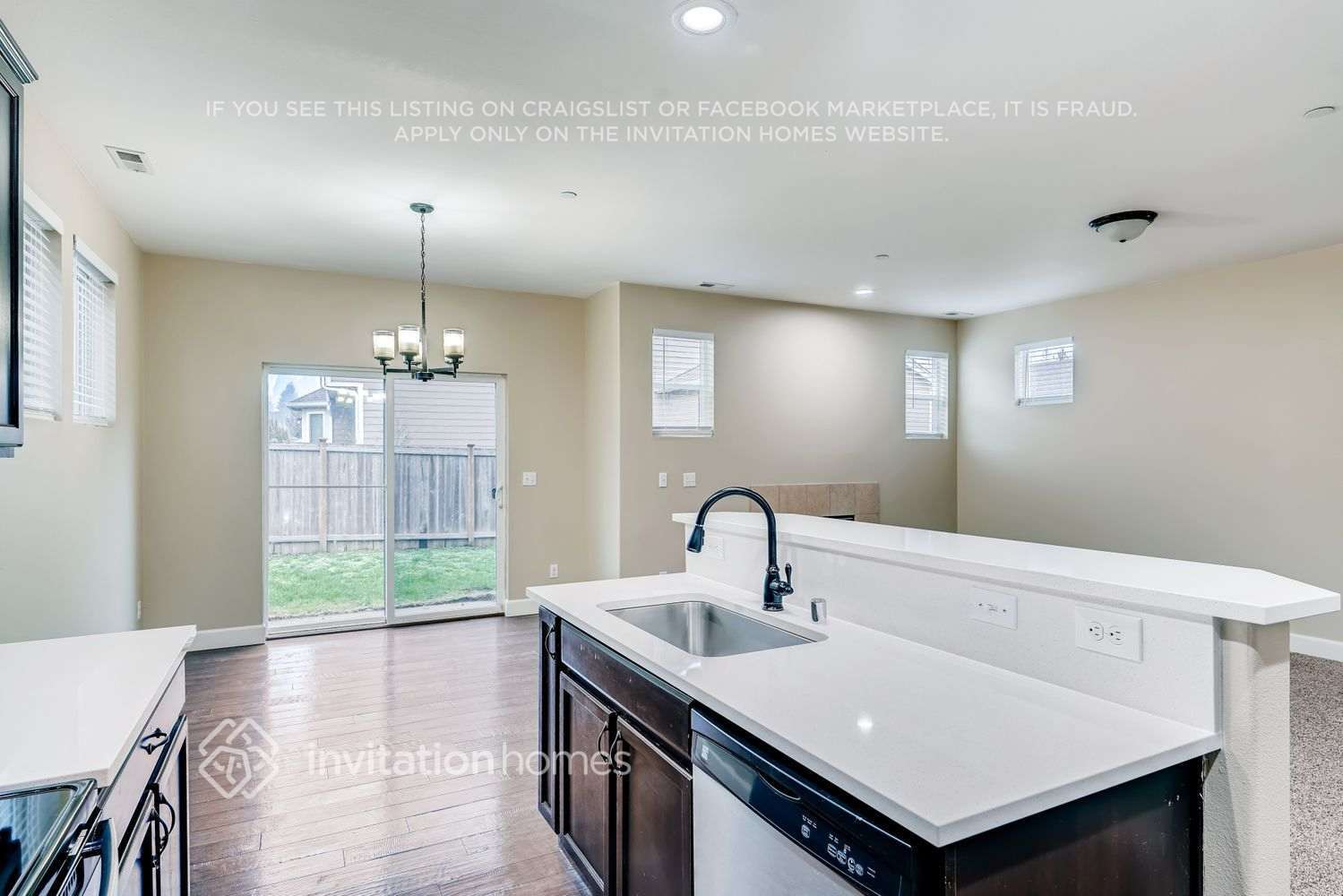 Building Photo - 18412 104th St Ct E