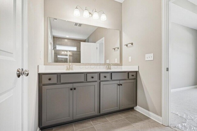 Building Photo - 7074 Unitas Lp