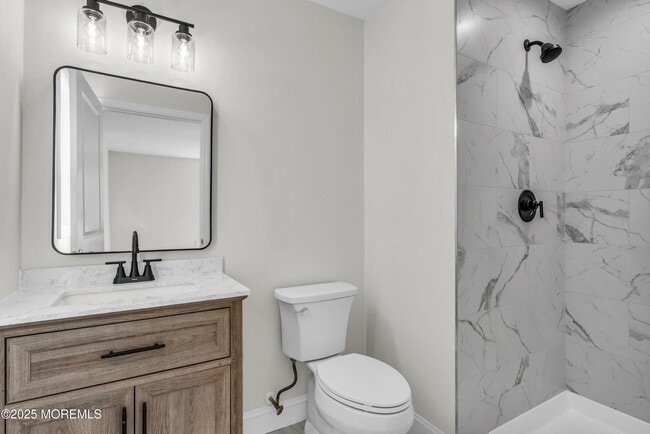 Building Photo - 13 Red Hill Rd