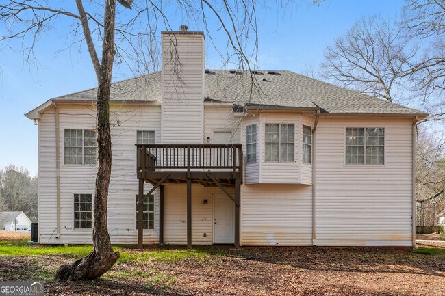 Building Photo - 220 Alcovy Way