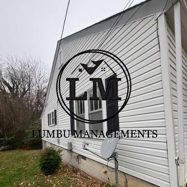 Building Photo - 1473 Myrtle Ave